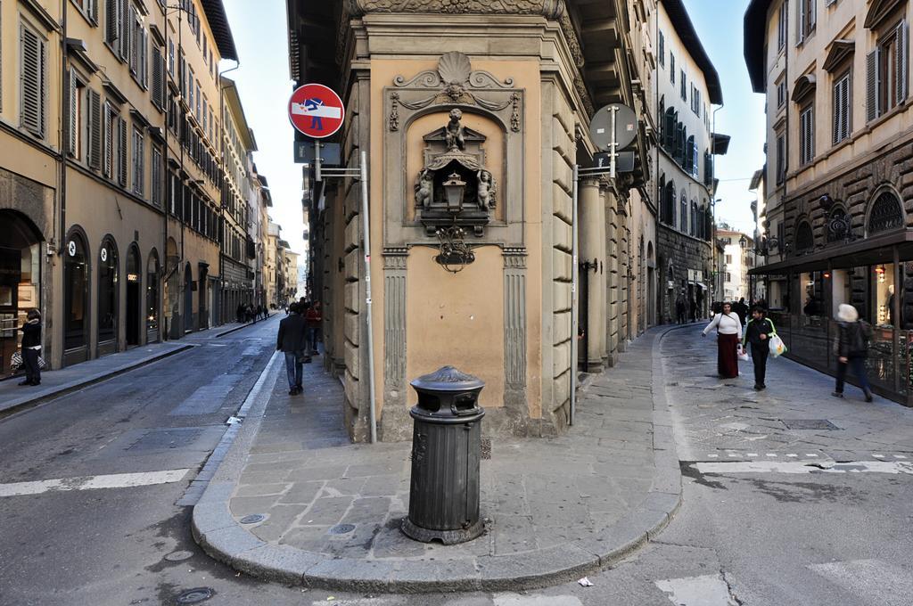 Old Tower Ponte Vecchio Suite Φλωρεντία Εξωτερικό φωτογραφία