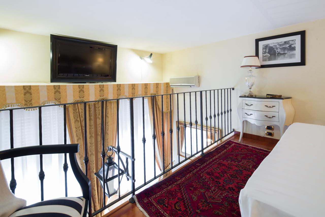 Old Tower Ponte Vecchio Suite Φλωρεντία Δωμάτιο φωτογραφία