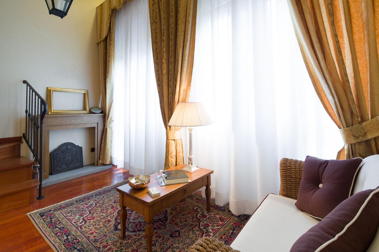 Old Tower Ponte Vecchio Suite Φλωρεντία Δωμάτιο φωτογραφία